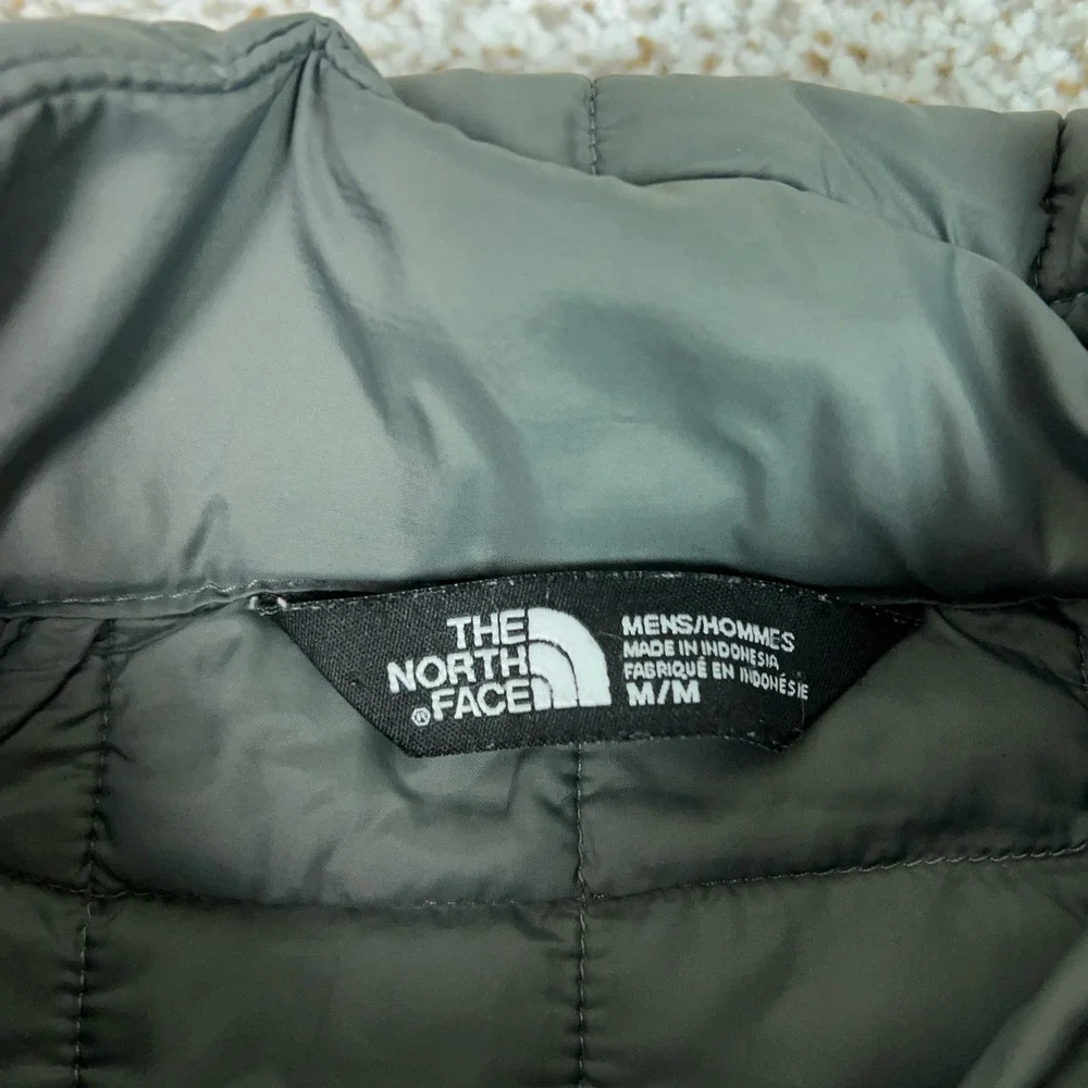 The North Face Jacket Mens‎ Medium Gray Primaloft Puffer Thermoball Triclimate